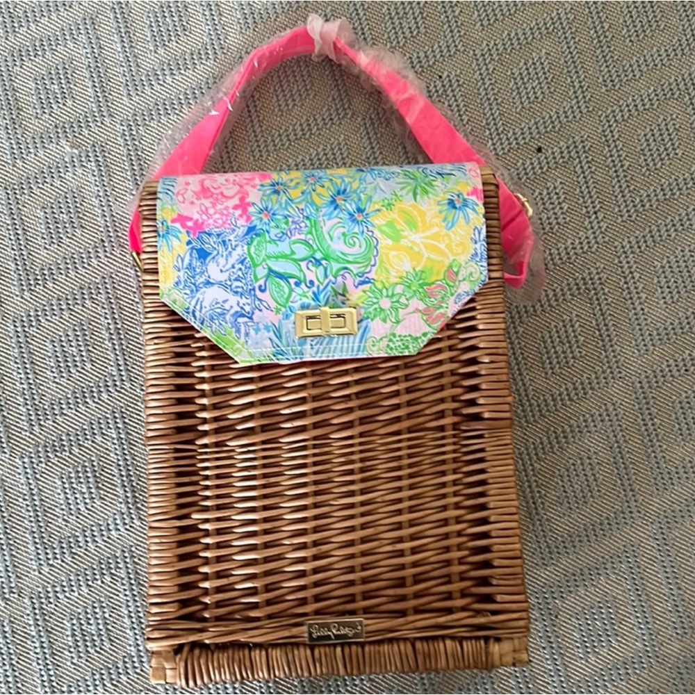 Lilly Pulitzer Wine Basket NWT